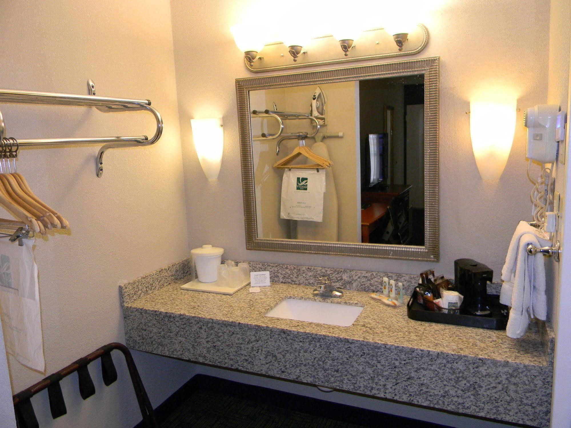 Quality Inn Prestonsburg Eksteriør billede