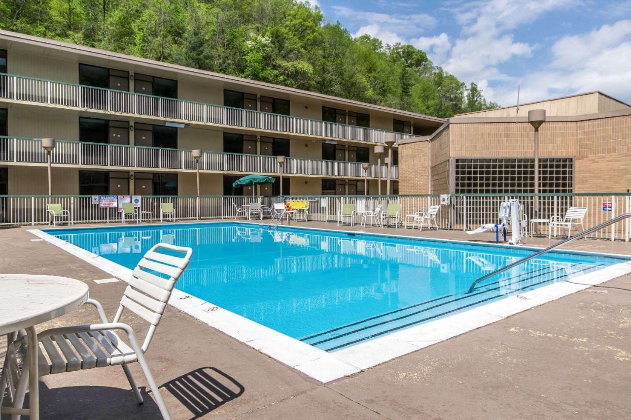 Quality Inn Prestonsburg Eksteriør billede